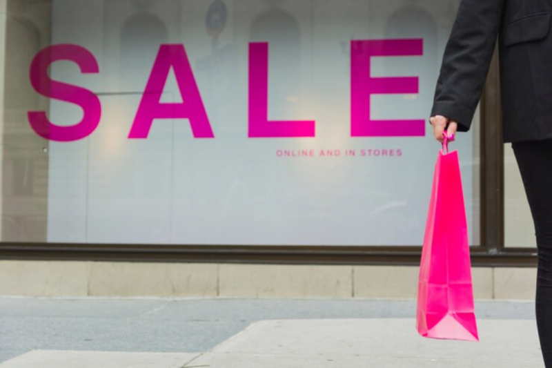 7 Ideias de Uso para Adesivo Perfurado Vitrine